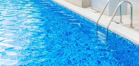 beautiful-luxury-hotel-swimming-pool-resort-min beautiful-luxury-hotel-swimming-pool-resort-min